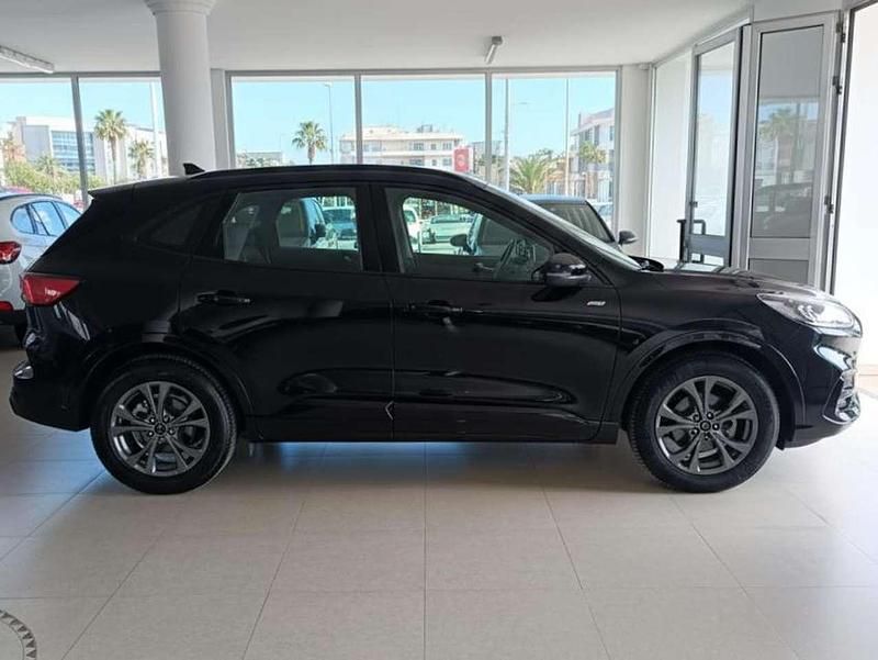 Usata Ford Kuga ST-Line 120 CV (88 kW) 2022 Nero SUV
