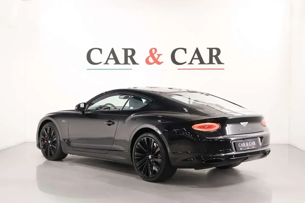 Usata Bentley Continental GT 659 CV (484 kW) 2022 Nero Coupé