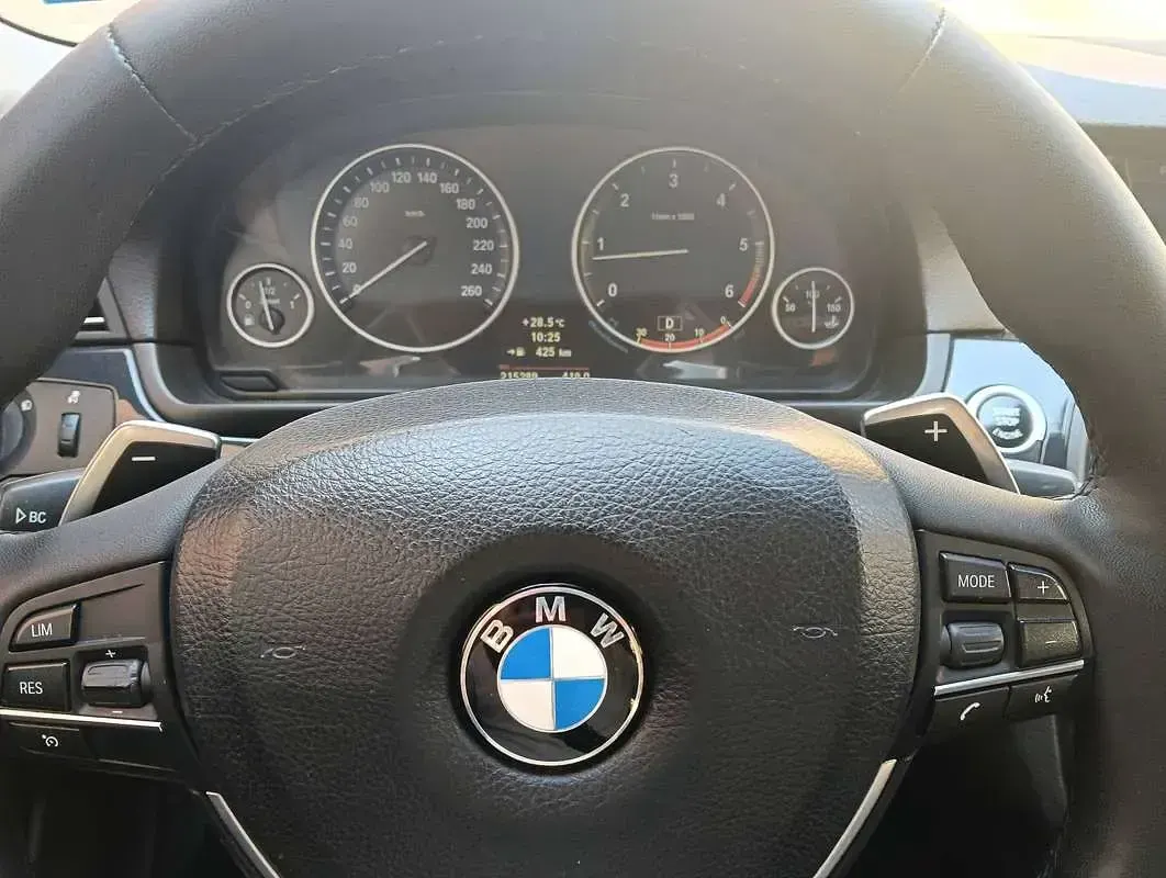 Usata BMW 520 184 CV (135 kW) 2012 Grigio Station wagon