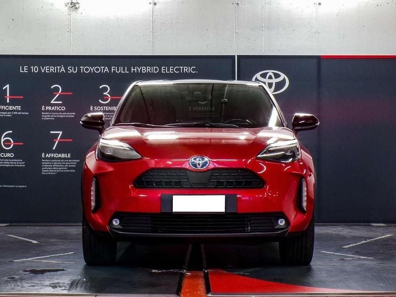 Usata Toyota Yaris Cross Trend 116 CV (85 kW) 2021 Bitone emotional red/black SUV