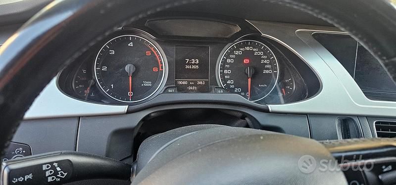 Usata Audi A4 143 CV (105 kW) 2011 Grigio Station wagon