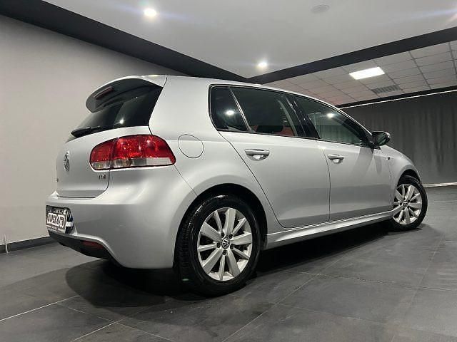 Usata VW Golf VII Business 105 CV (77 kW) 2013 Argento Berlina
