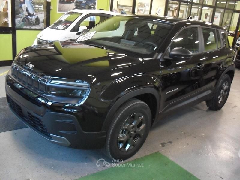 Nuova Jeep Avenger Longitude 101 CV (74 kW) 2025 Nero SUV