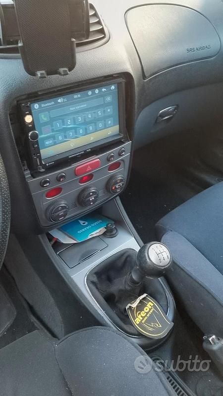 Usata 2007 Alfa Romeo 147 Due volumi | 2200 € (Buon prezzo) - Immagine 1/4