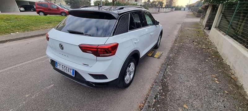 Usata VW T-Roc Advance 150 CV (110 kW) 2019 SUV