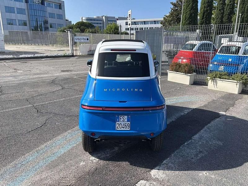 Nuova Micro Microlino 11 kW (15 CV) 2026 Blu/azzurro Utilitaria