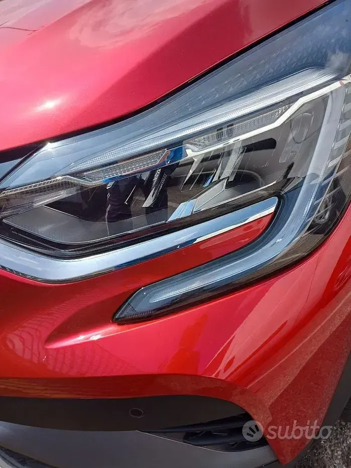 Usata Renault Captur RS Line 100 CV (73 kW) 2022 Rosso SUV