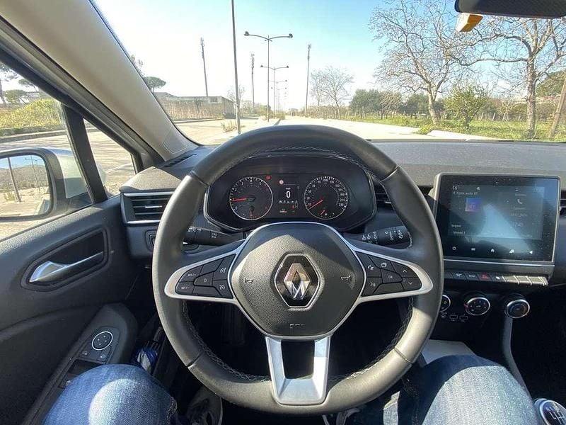 Usata Renault Clio V Zen 101 CV (74 kW) 2022 Berlina