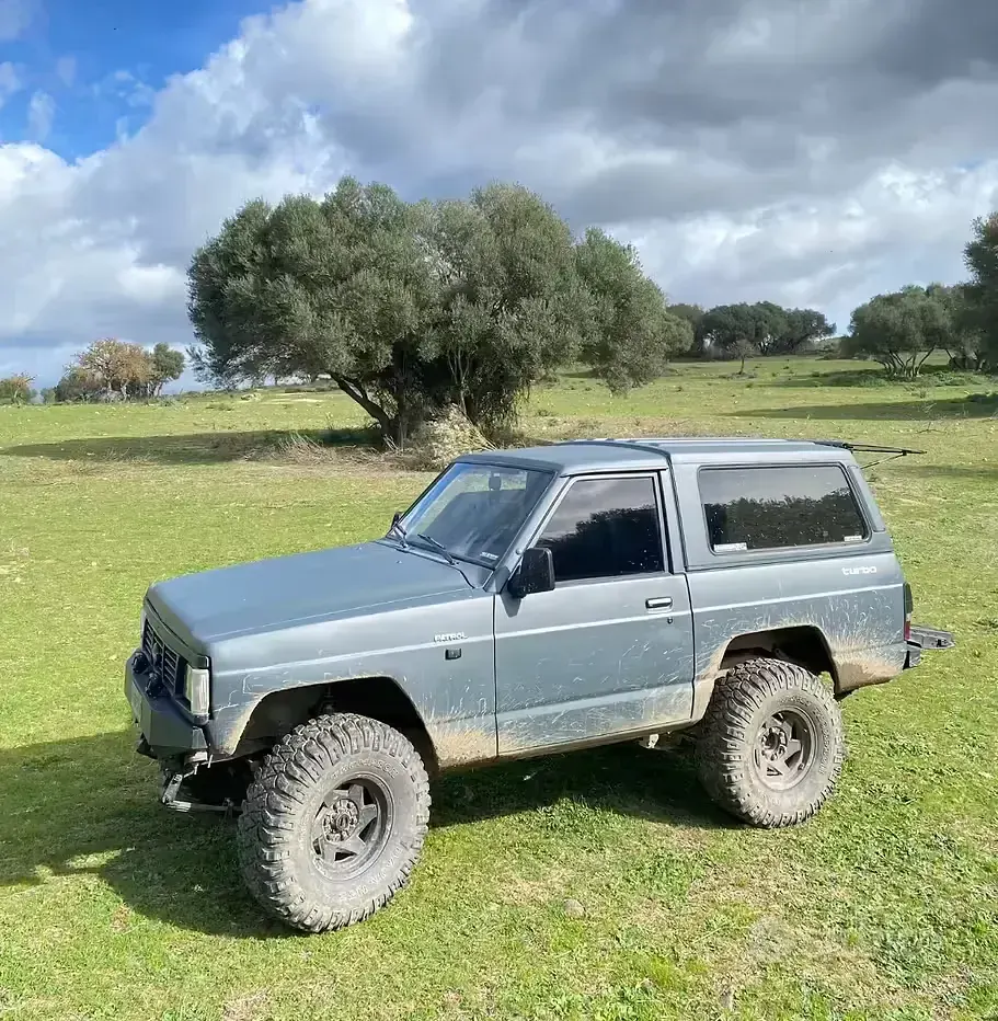 Usata Nissan Patrol 116 CV (85 kW) 1991 Grigio SUV