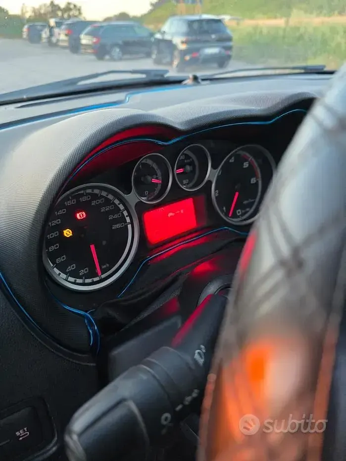 Usata Alfa Romeo MiTo 85 CV (62 kW) 2015 Nero Utilitaria