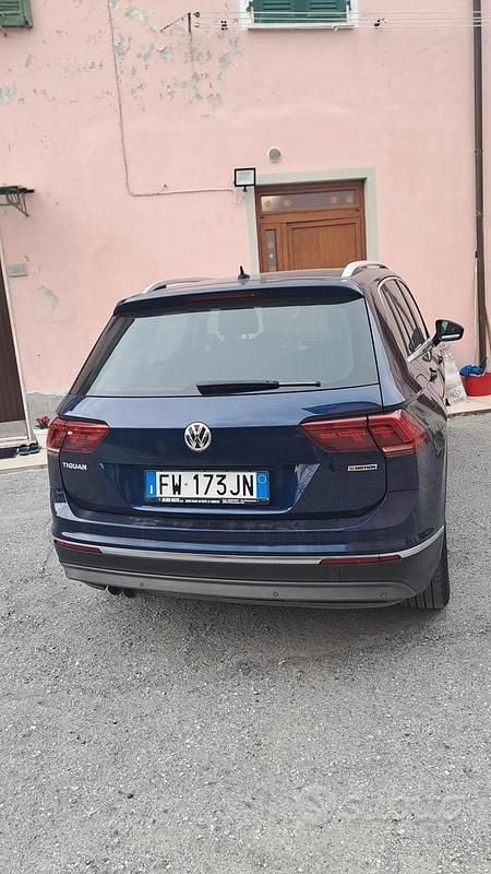 Usata VW Tiguan 150 CV (110 kW) 2019 Blu SUV