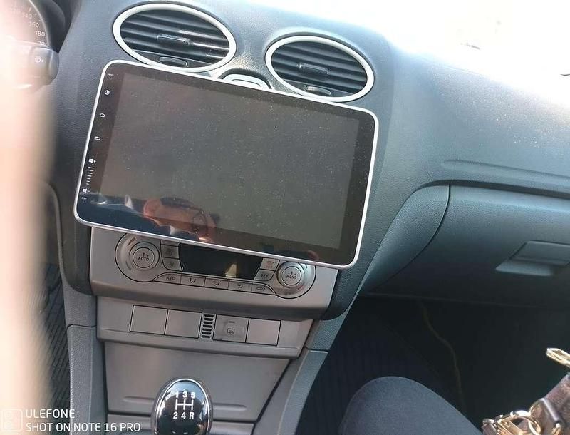 Usata Ford Focus 110 CV (80 kW) 2011 Argento Berlina