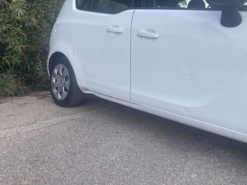 Usata Opel Meriva Cosmo 95 CV (69 kW) 2011 Monovolume