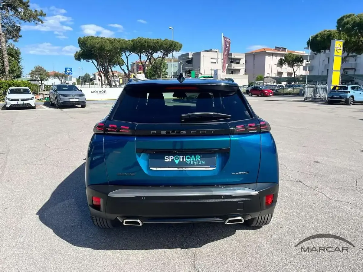 Usata Peugeot 2008 GTi 145 CV (106 kW) 2025 Blu/azzurro SUV
