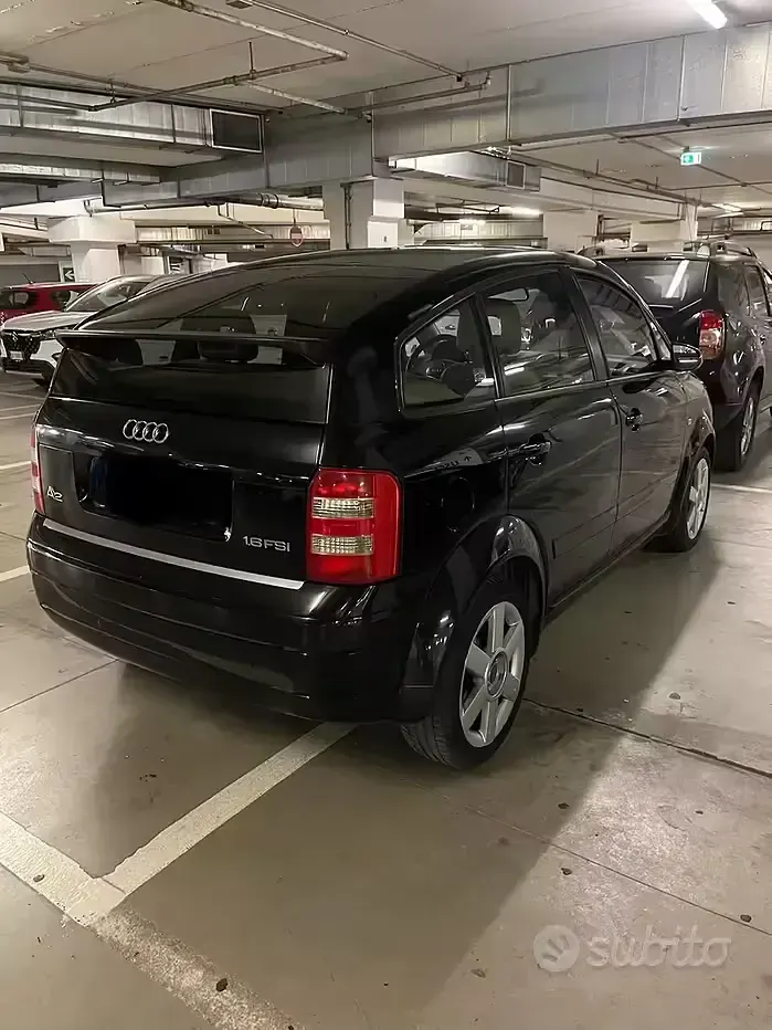 Usata Audi A2 110 CV (80 kW) 2003 Nero Utilitaria