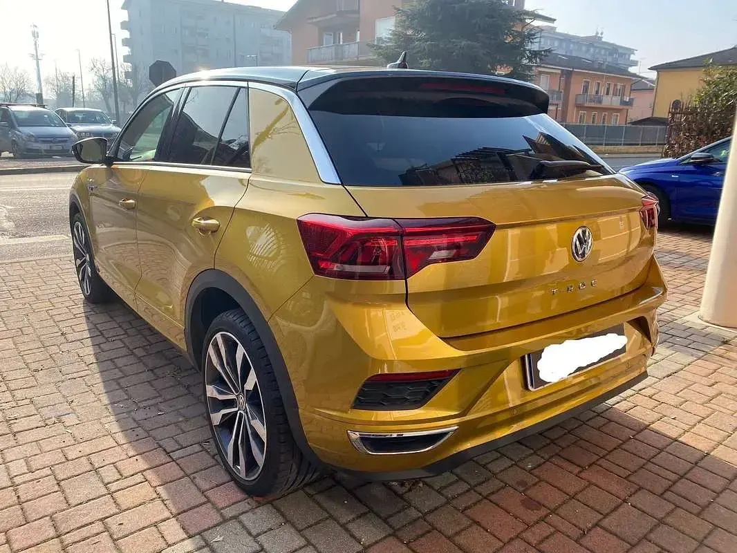 Usata VW T-Roc Advance 150 CV (110 kW) 2020 Giallo SUV