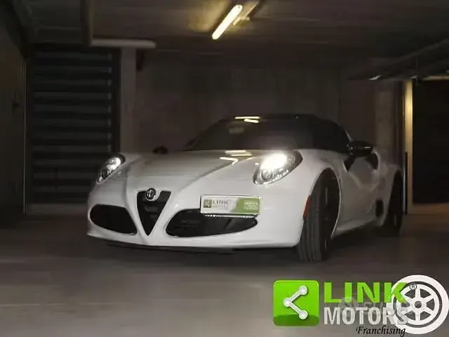 Usata Alfa Romeo 4C Spider 239 CV (175 kW) 2017 Bianco Cabrio