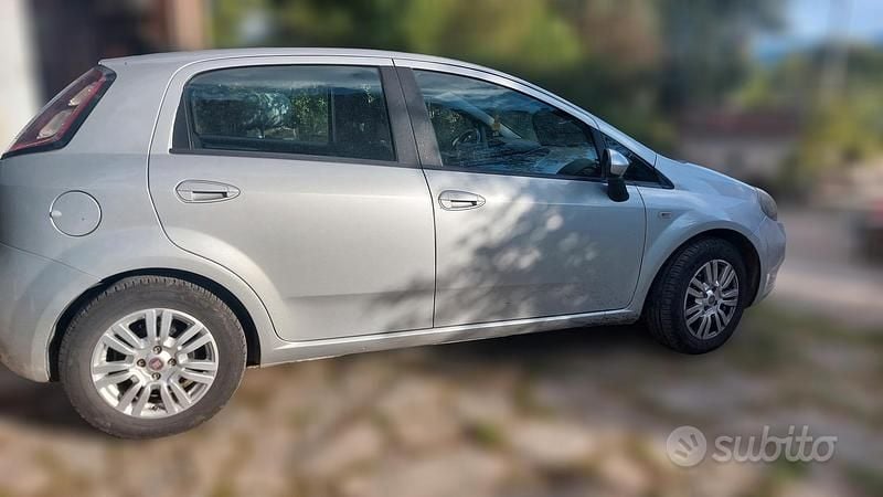 Brugt Fiat Punto 85 HK (62 kW) 2013 Grå Hatchback