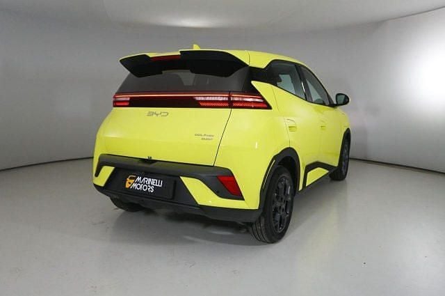 Nuova BYD Dolphin Surf Boost 2025 Verde Utilitaria