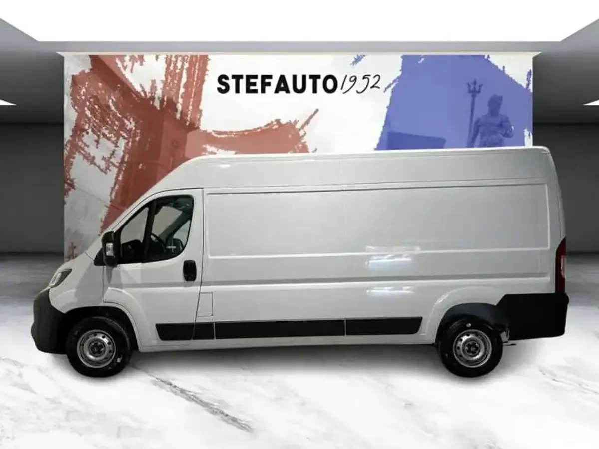 Nuova Opel Movano S 140 CV (102 kW) 2026 Bianco icy pastello Furgone
