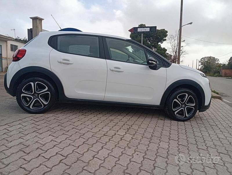 Usata Citroën C3 Feel 101 CV (74 kW) 2022 Bianco Furgone