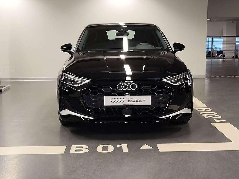 Nuova Audi A3 Sportback Advanced 150 CV (110 kW) 2025 Nero Utilitaria