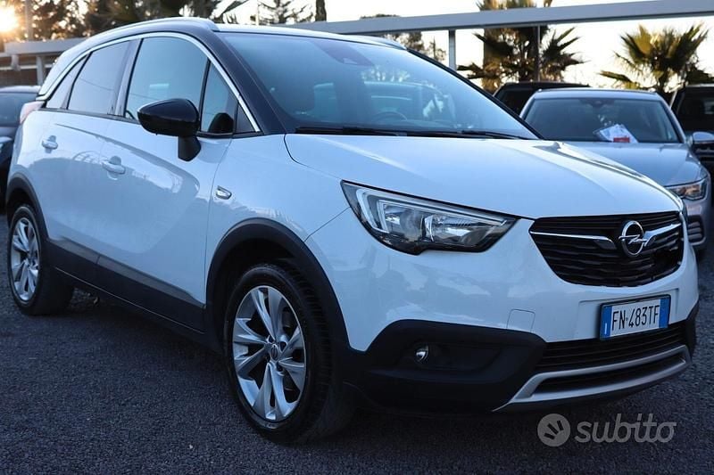 Usata Opel Crossland X Ultimate 120 CV (88 kW) 2018 Bianco SUV