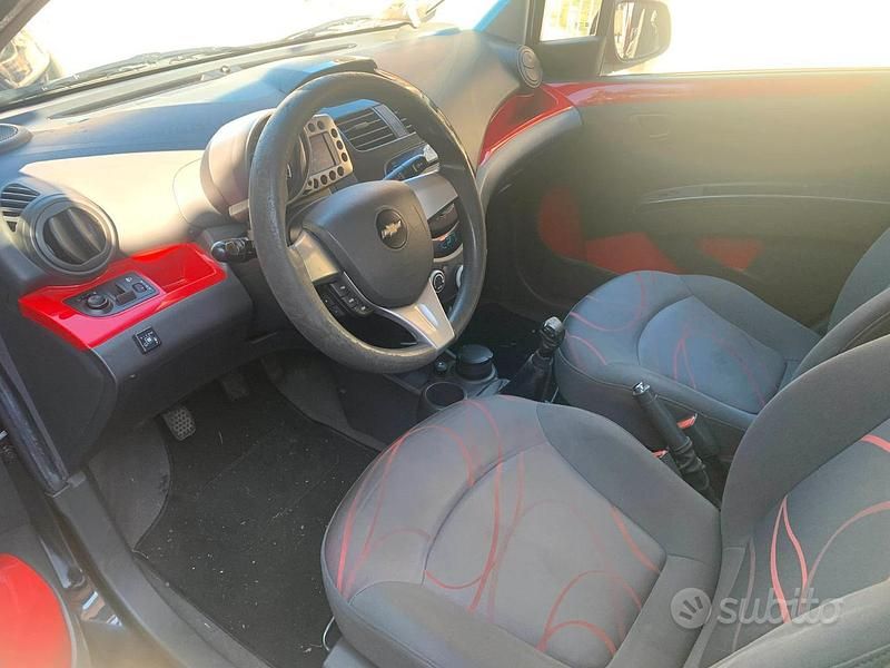 Usata Chevrolet Spark LS 82 CV (60 kW) 2010 Nero Utilitaria