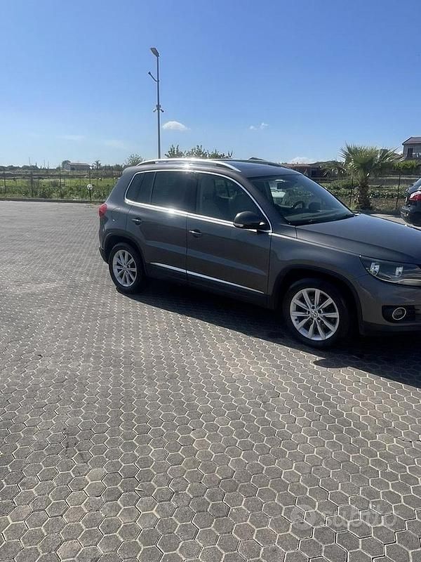 Usata VW Tiguan 110 CV (80 kW) 2014 Grigio SUV