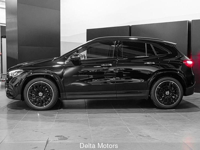 Nuova Mercedes GLA220 AMG Line Premium 190 CV (139 kW) 2026 Nero SUV