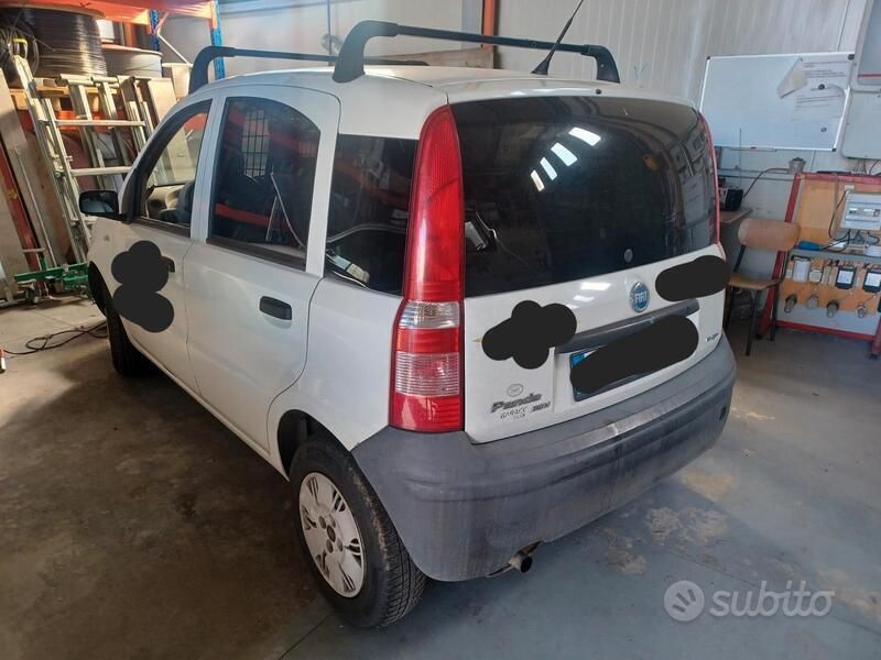 Usata Fiat Panda 54 CV (39 kW) 2006 Bianco Utilitaria