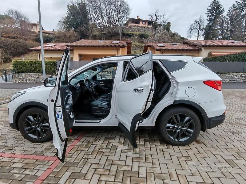 Usata Hyundai Santa Fe Comfort 197 CV (144 kW) 2014 Bianco SUV