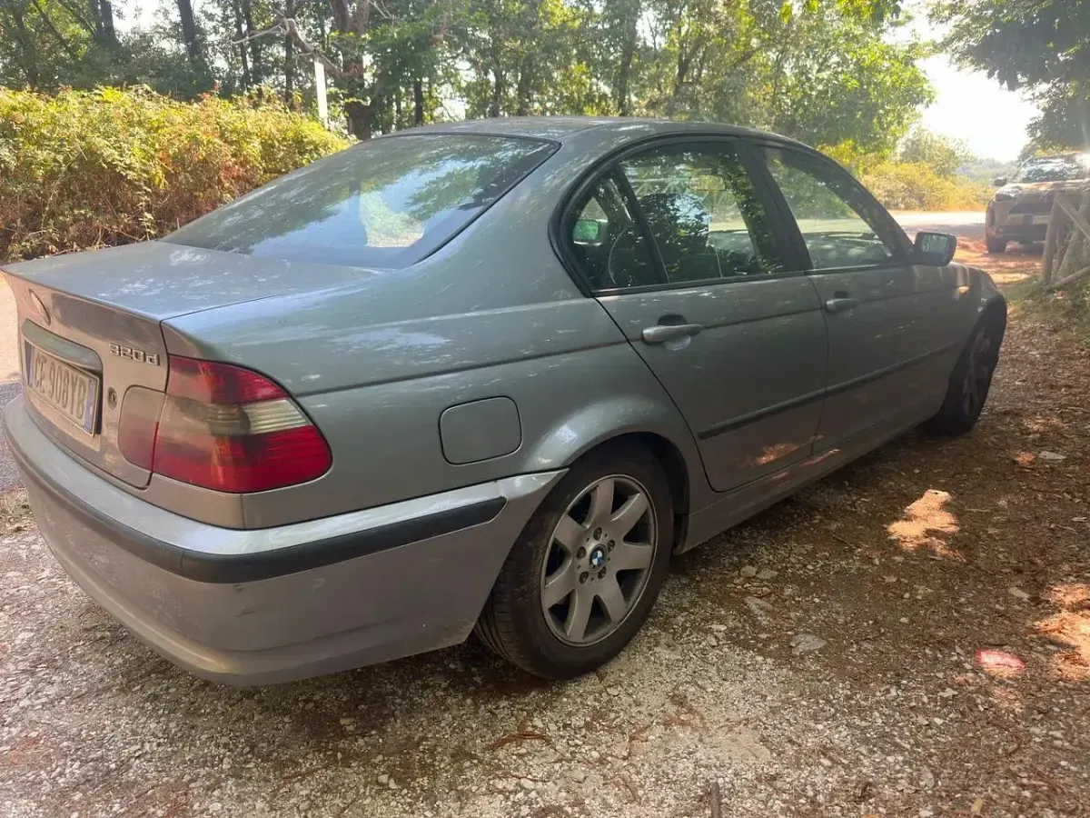 Usata BMW 320 150 CV (110 kW) 2003 Grigio Berlina