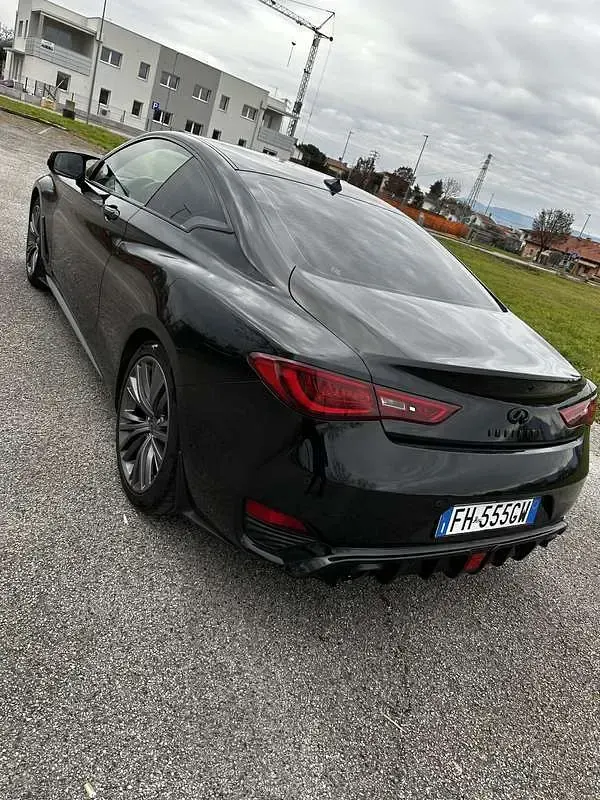 Usata Infiniti Q60 Premium 211 CV (155 kW) 2017 Coupé