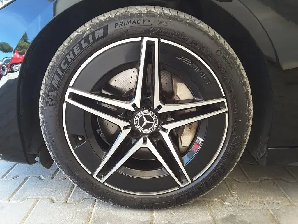 Usata Mercedes C220 Night 200 CV (147 kW) 2022 Nero Station wagon