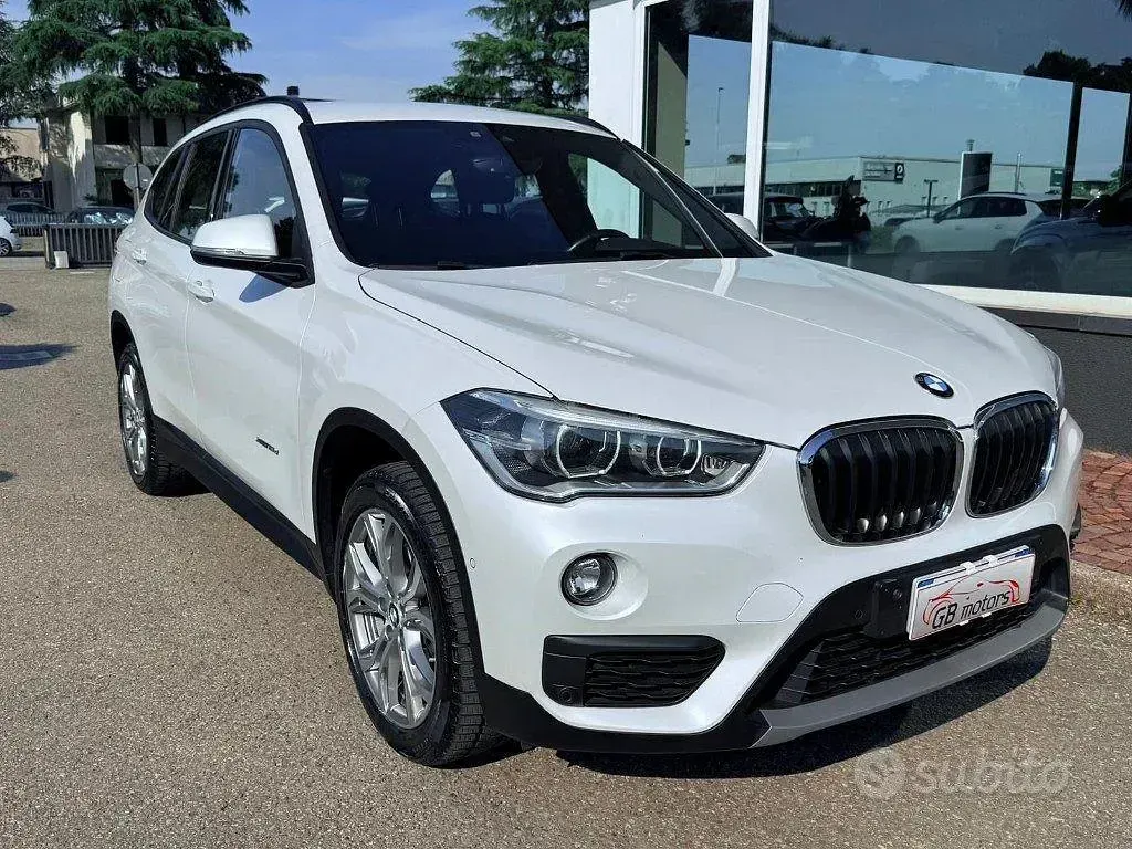 Usata BMW X1 150 CV (110 kW) 2018 Bianco SUV