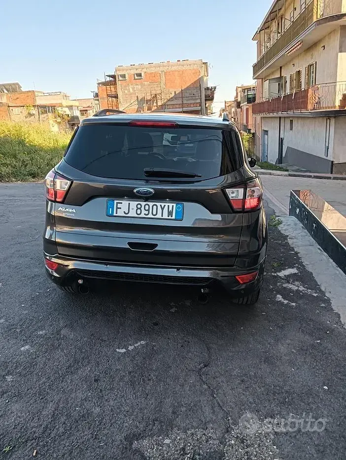 Occasion Ford Kuga ST-Line 150 PK (110 kW) 2017 Grijs SUV