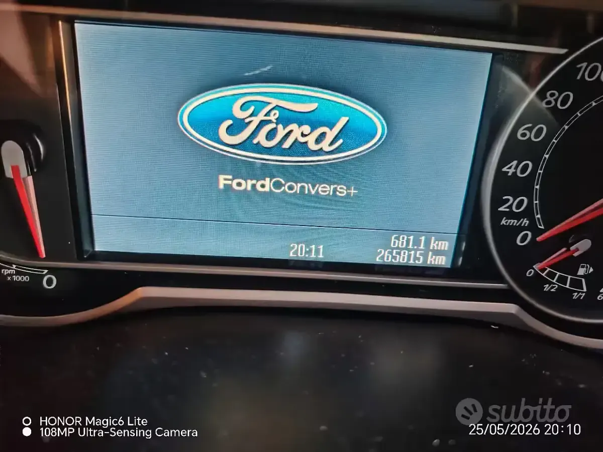 Usata Ford S-MAX 140 CV (102 kW) 2010 Nero Monovolume