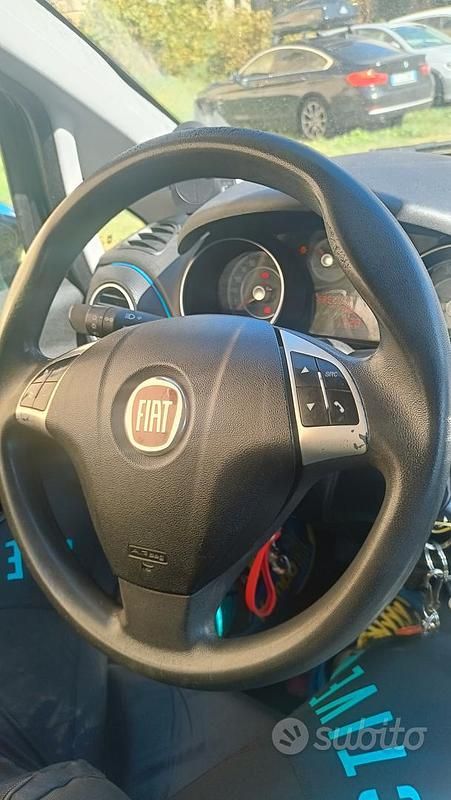 Usata Fiat Punto Evo 75 CV (55 kW) 2012 Nero Utilitaria