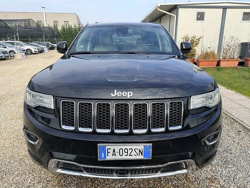 Usata Jeep Grand Cherokee Overland 250 CV (183 kW) 2015 Nero SUV