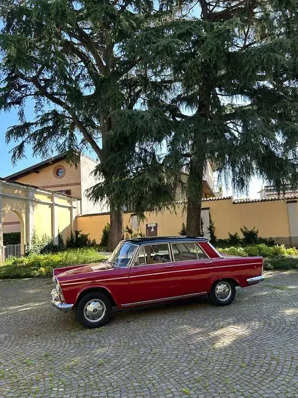 Usata Fiat 2100 102 CV (75 kW) 1959 Rosso Berlina