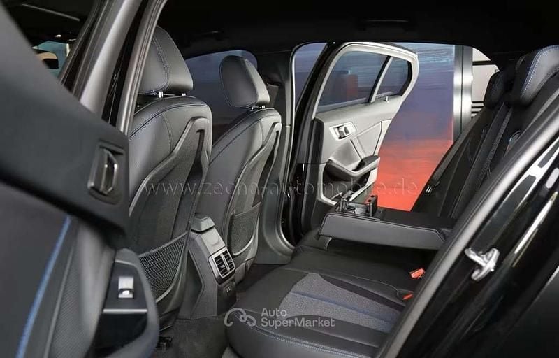 Usata BMW 120 M Sport 178 CV (130 kW) 2023 Nero Utilitaria