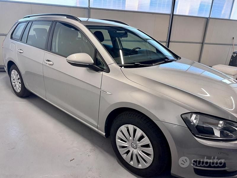 Usata 2015 VW Golf VII Trendline Station wagon | 9800 € (Buon prezzo) - Immagine 1/4