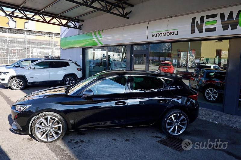 Usata Seat Leon FR 116 CV (85 kW) 2024 Nero Berlina