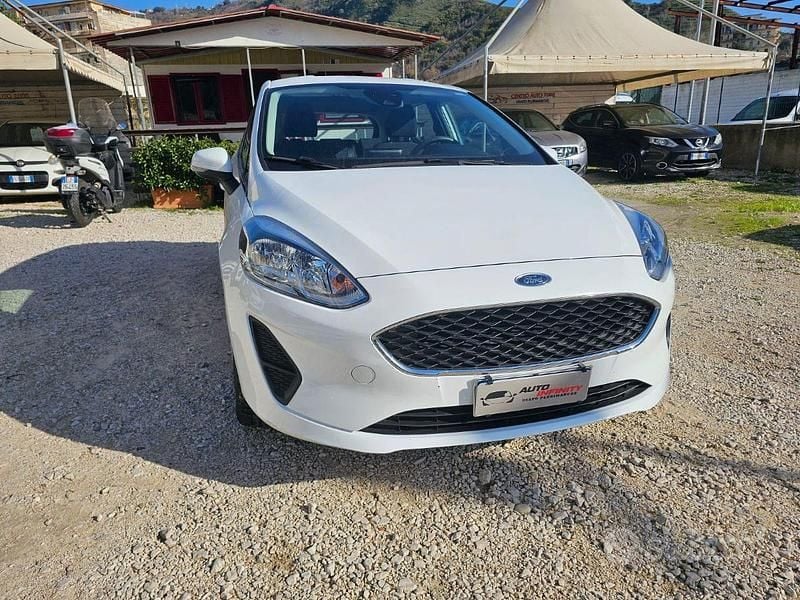 Usata Ford Fiesta Vignale 85 CV (62 kW) 2020 Bianco Berlina