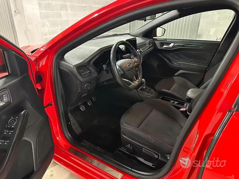 Usata Ford Focus ST-Line 125 CV (91 kW) 2020 Berlina