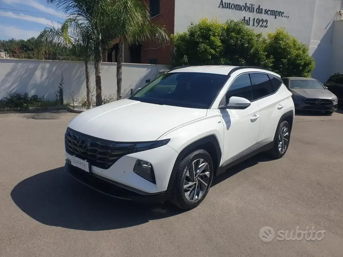 Usata Hyundai Tucson 150 CV (110 kW) 2022 Bianco pastello SUV