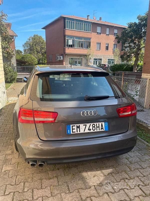 Usata Audi A6 Business 177 CV (130 kW) 2012 Marrone Station wagon