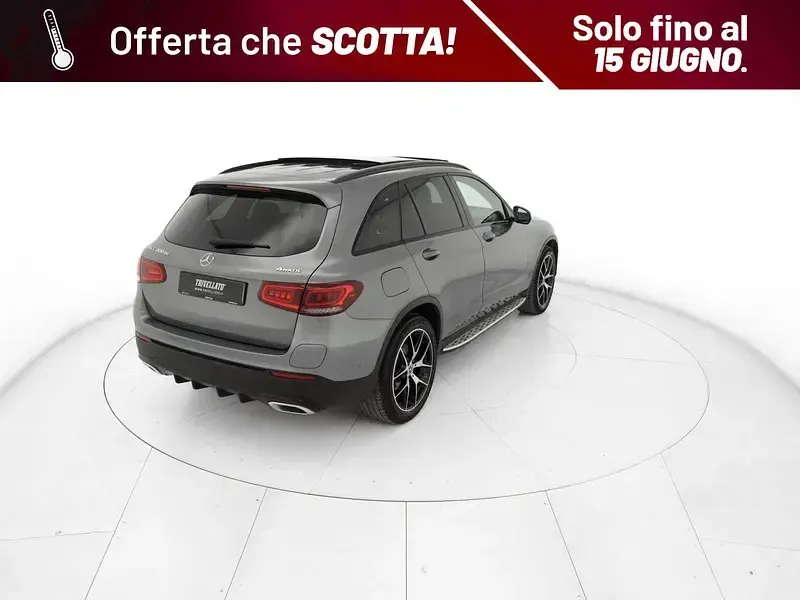Usata Mercedes GLC300e Edition 306 CV (225 kW) 2022 Grigio SUV