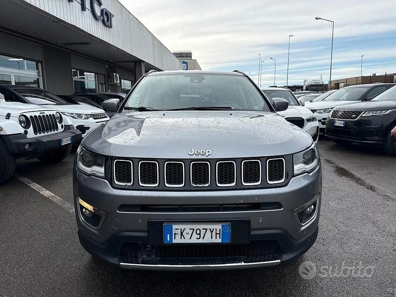 Usata Jeep Compass Limited 140 CV (102 kW) 2017 Grigio SUV